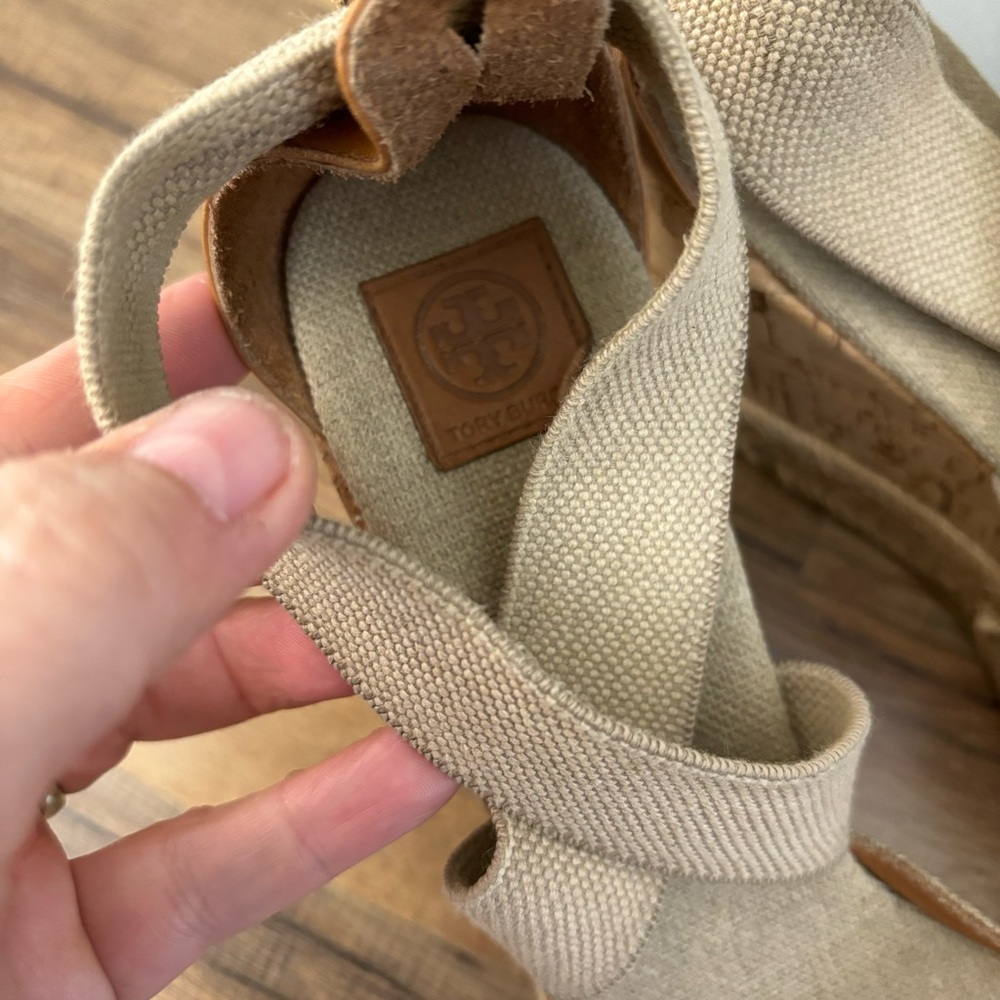 Tory Burch Natanya Peep Toe Cork Wedge Espadrille Sandal Honey Wheat Women’s - Picture 5 of 9
